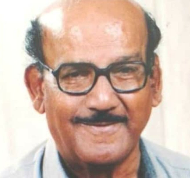 Adarsh Maharashtra | माजी महापौर दत्ता एकबोटे...