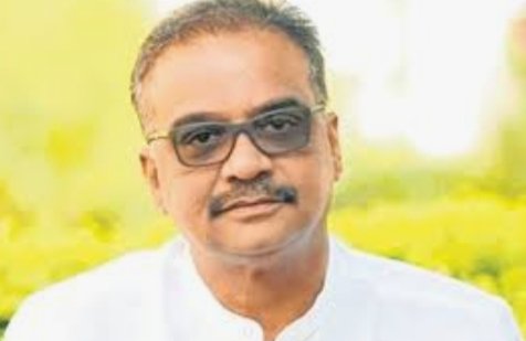 Adarsh Maharashtra | पीएमसी बँक घोटाळा: वसई-विरारमध्ये ईडीची धाड, हितेंद्र ठाकुर यांच्या विवा...